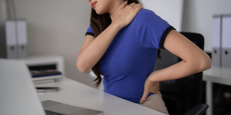 neck and shoulder pain desk worker